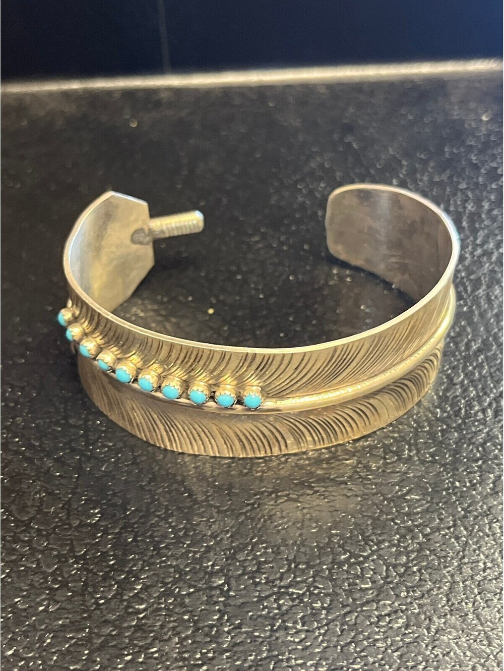 Native American Navajo handmade feather bracelet sterling silver turquoise cuff